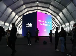 brasil-leva-mais-de-300-startups-para-o-web-summit-lisboa-2025