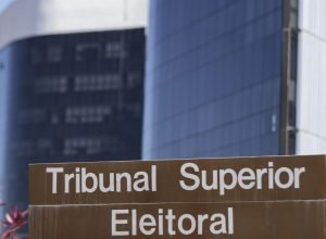 tse-julga-hoje-processo-que-pede-cassacao-do-governador-do-rio