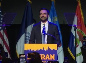 zohran-mamdani-manda-recado-para-trump-durante-discurso-de-vitoria