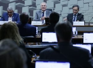 comissao-do-senado-aprova-isencao-do-ir-para-quem-ganha-ate-rs-5-mil