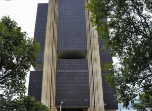 bc-mantem-juros-basicos-em-15%-ao-ano-pela-terceira-vez-seguida