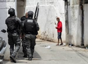 operacao-no-rio-reacende-embate-sobre-plano-do-governo-lula-para-uso-da-forca-policial