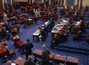 senado-dos-eua-avanca-com-projeto-para-encerrar-paralisacao-do-governo