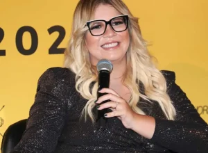 imagem-do-google-street-view-mostra-marilia-mendonca-aos-16-anos;-veja