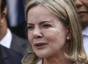 ministra-gleisi-hoffmann-critica-relatorio-do-projeto-antifaccao
