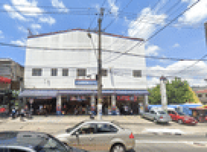 seguranca-das-casas-bahia-e-morto-com-tiro-apos-assalto-a-loja-em-sp