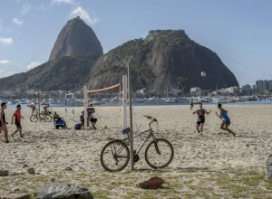 rio-de-janeiro-bate-recorde-de-turistas-internacionais-em-2025