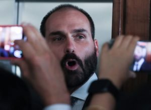 stf-julga-denuncia-contra-eduardo-bolsonaro-por-coacao