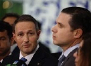 governo-pressiona-motta-para-votar-pl-antifaccao;-oposicao-quer-adiar