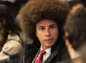 deputado-renato-freitas-e-agredido-e-revida-socos-em-homem-em-curitiba