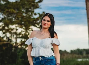 jovem-de-18-anos-e-encontrada-morta-debaixo-da-cama-em-cruzeiro-nos-eua