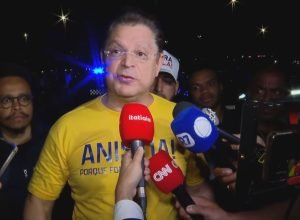 sostenes-sugere-“motivo-psicossomatico”-para-bolsonaro-violar-tornozeleira