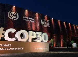 cop30-encerra-com-metas-de-122-paises-definidas-e-nova-sede-oficializada