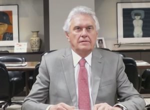 caiado-evolui-favoravelmente-de-problema-cardiaco,-diz-boletim