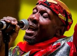 jimmy-cliff,-um-dos-maiores-nomes-do-reggae,-morre-aos-81-anos