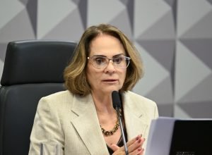 cdh-realiza-debate-sobre-implante-contraceptivo-oferecido-a-meninas-de-10-anos-em-fortaleza