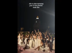 mulher-casa-com-70-amigas-apos-morte-de-namorado:-“nao-seria-quem-sou”