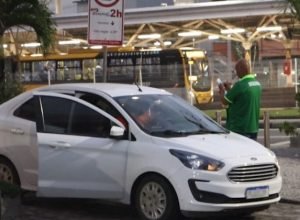 lei-que-cria-novo-sistema-de-estacionamento-no-rio-e-sancionada