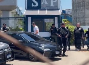 daniel-vorcaro,-dono-do-banco-master,-e-solto-com-tornozeleira-eletronica