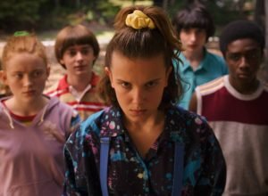 elenco-de-stranger-things-reflete-sobre-o-que-foi-crescer-diante-das-cameras