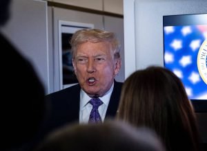 trump-diz-que-investigara-suposta-ordem-do-secretario-de-defesa-de-‘matar-todos’-em-ataque-a-barco-no-caribe