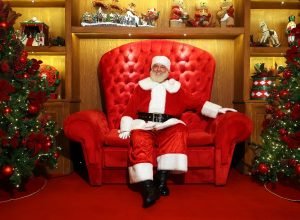 a-magia-do-natal-toma-conta-do-boulevard:-patio-higienopolis-realiza-grande-parada-do-papai-noel