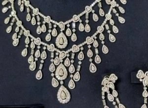 cgu-demite-ex-chefe-da-receita-envolvido-em-caso-de-joias-de-bolsonaro