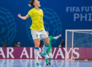 brasil-goleia-e-avanca-para-semi-da-copa-do-mundo-de-futsal