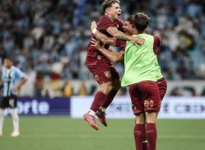 soteldo-faz-primeiro-pelo-fluminense-e-encerra-seca-de-mais-de-400-dias