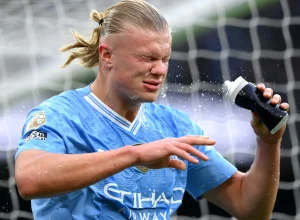 haaland-quebra-novo-recorde-ao-chegar-a-100-gols-na-premier-league