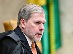 toffoli-se-queixa-de-fachin-por-pautar-codigo-de-conduta-do-stf-em-meio-a-criticas-por-carona-em-jato