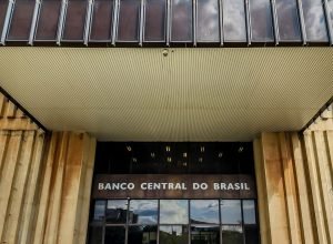 bc-mantem-juros-basicos-em-15%-ao-ano-pela-quarta-vez-seguida