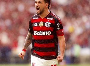 arrascaeta-e-o-craque-do-premio-brasileirao-2025