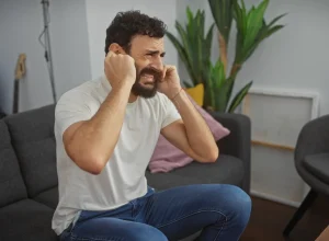 tem-os-ouvidos-entupidos?-saiba-como-resolver