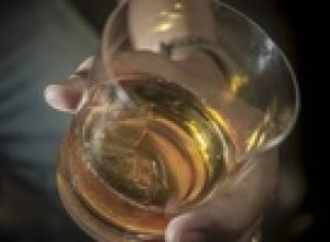 sp-confirma-11a-morte-apos-intoxicacao-por-metanol-relacionada-a-bebida