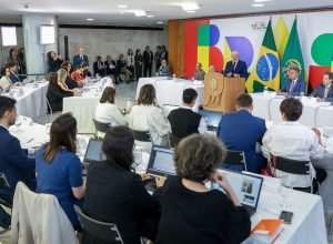 lula-afirma-que-vai-vetar-pl-da-dosimetria