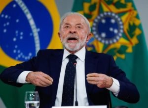 viagem-de-lulinha-com-careca-do-inss-revelada-pela-pf