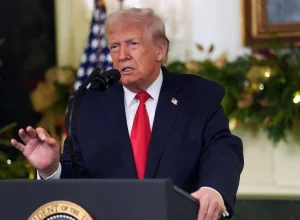 trump:-ucrania-deve-agir-rapidamente-antes-que-russia-‘mude-de-ideia’