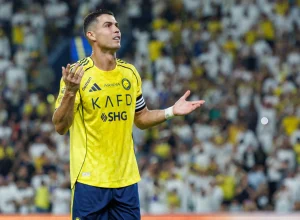 fifa-aplica-sancao-pesada-ao-al-nassr,-de-ronaldo,-felix-e-jorge-jesus