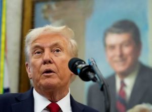 trump-diz-que-seria-“inteligente”-maduro-deixar-o-poder-na-venezuela