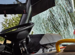 onibus-tomba-e-deixa-dois-mortos-e-mais-de-40-feridos-no-interior-de-sp