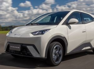 ter-um-carro-eletrico-ou-hibrido-pode-te-isentar-de-pagar-o-ipva-2026