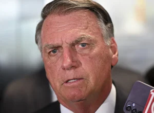 michelle-diz-que-bolsonaro-conseguiu-se-alimentar-e-que-ex-presidente-ja-fez-fisioterapia