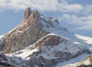 quatro-alpinistas-sao-encontrados-mortos-apos-avalanche-na-grecia