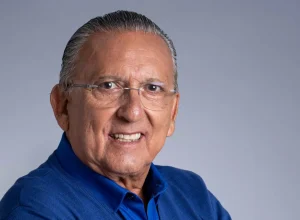 galvao-bueno-se-pronuncia-apos-passar-o-natal-internado-e-projeta-retorno-em-fevereiro