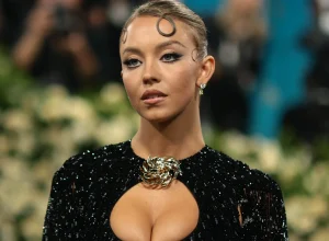 sydney-sweeney-enfrentou-ano-turbulento-com-polemicas-e-fracassos-de-bilheteria