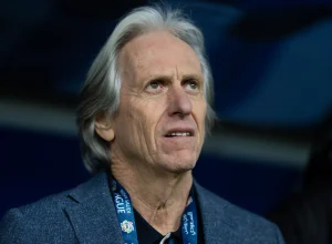 jorge-jesus-elogia,-mas-diz-que-flamengo-deste-ano-nao-superou-time-de-2019