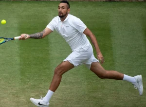 kyrgios-vence-sabalenka-em-duelo-sem-peso-historico-da-‘batalha-dos-sexos’