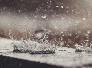 chuva-forte-e-alerta-de-perigo-para-altas-temperaturas:-confira-a-previsao-do-tempo