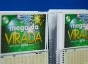 sorteio-da-mega-da-virada-atrasa-ha-mais-de-uma-hora;-caixa-admite-problema